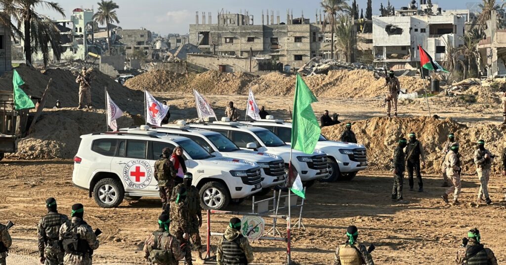 Exchange Of Residence With 4th Prisoners Including Americans