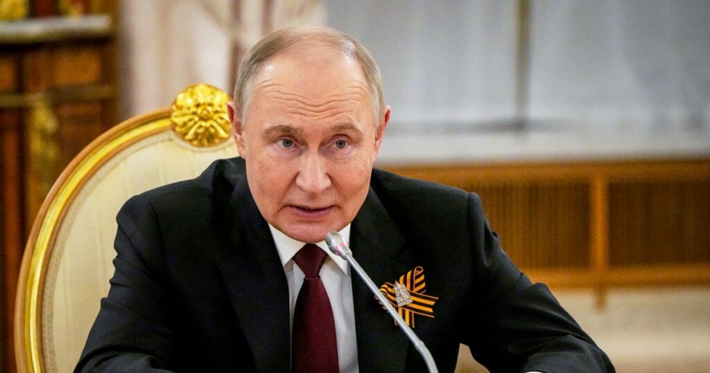 Putin Has Said Russia Is "committed" To Resume Speaking With