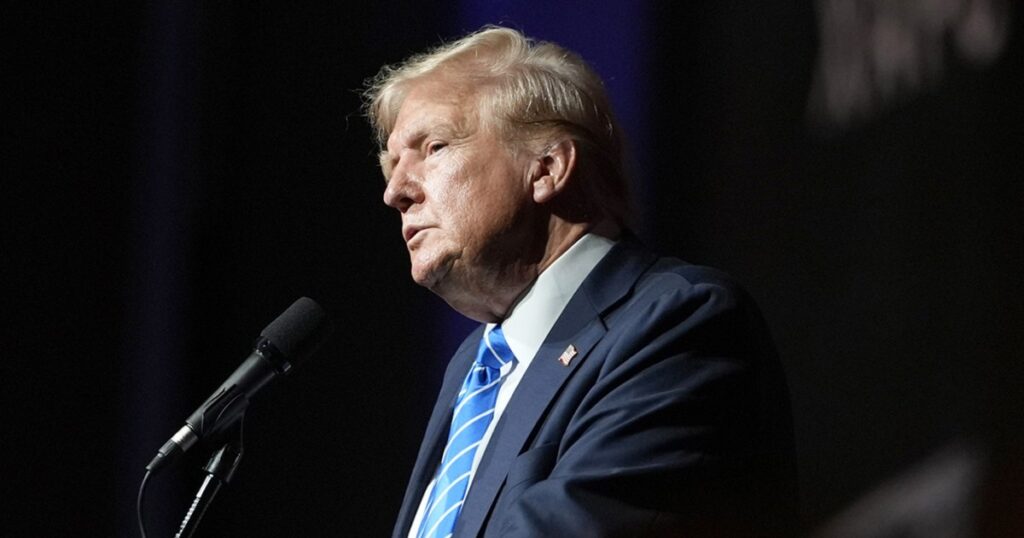 $trump Meme Coin Dinner Brings Crypto Glyfts To The White