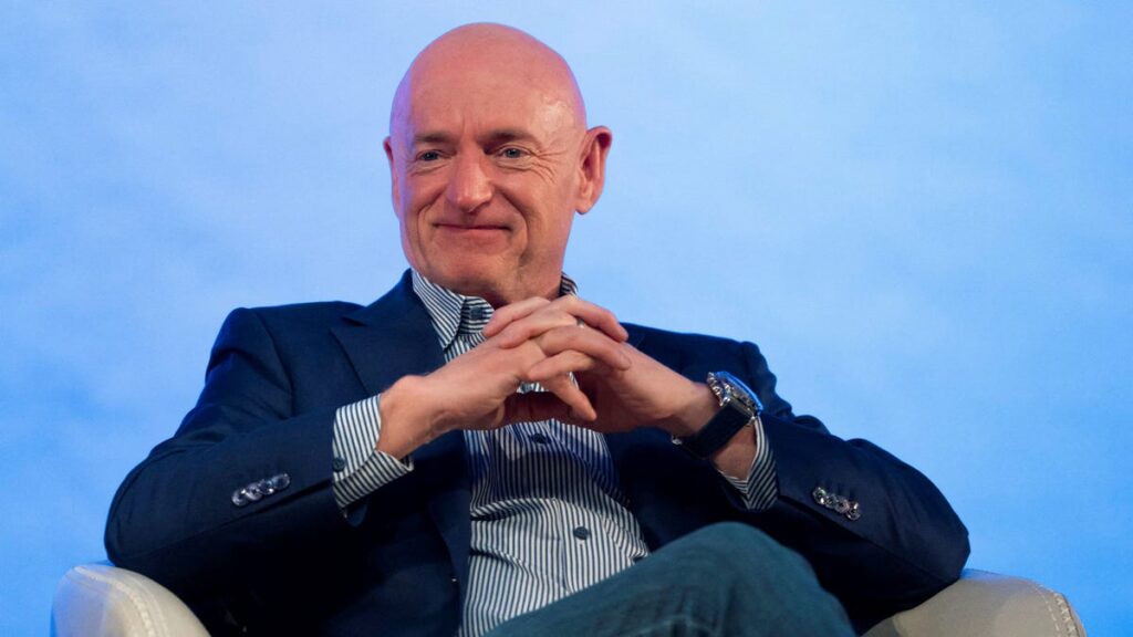 Trump Flaunts His Corruption With Dinner, Encryption