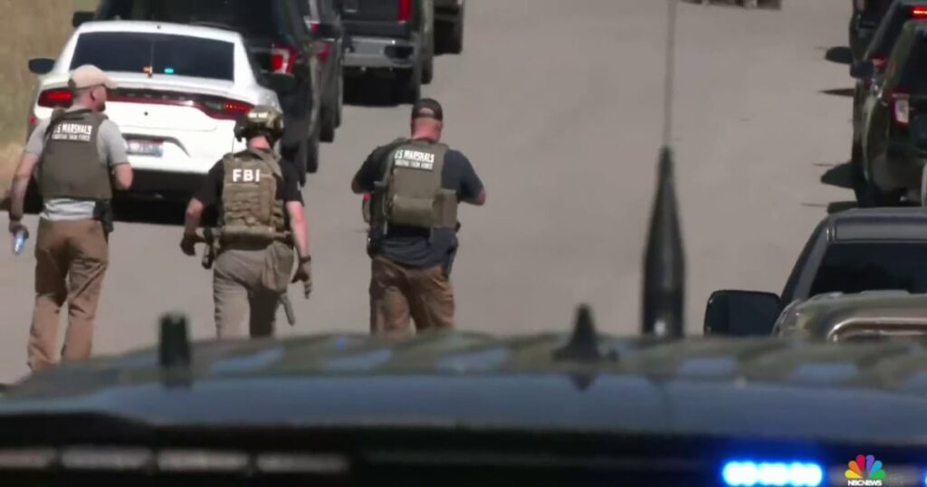 Multiple Firefighters Photographed In Idaho