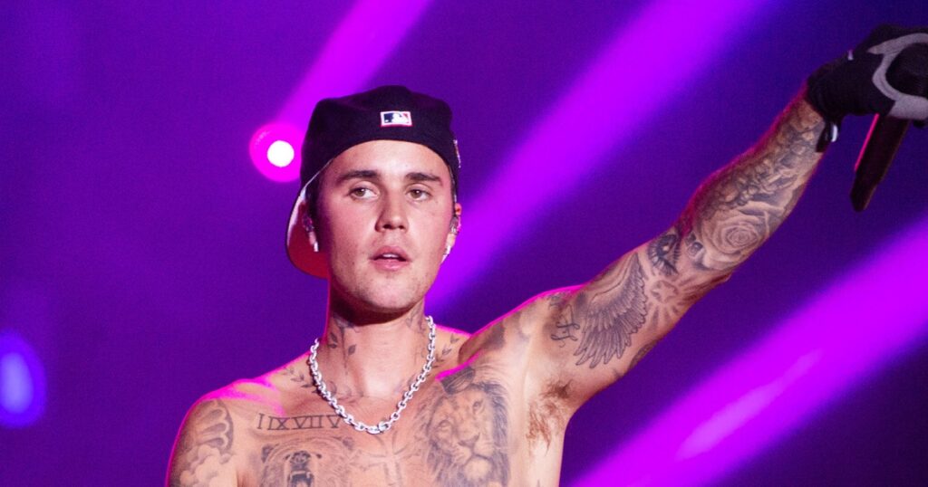 Justin Bieber Shares A Family Photo And Suggests A