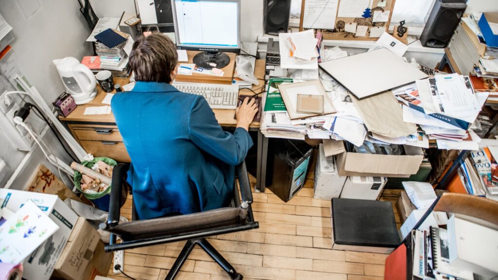 Freezing Changes To The "big Stay" And "no Employment, No