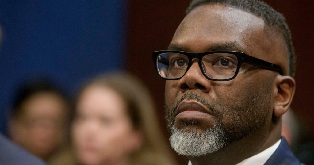 Mayor Blows Up Trump's Threat Of Deploying National Guard In