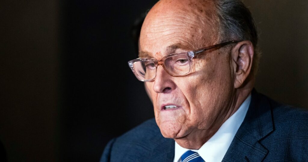 Rudy Giuliani Breaks Spine In Car Accident, Security Head Says