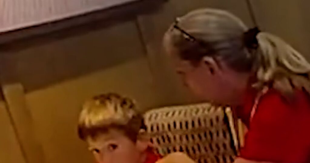 Police Return 5 Years Old Who Wandered To Chickfil A