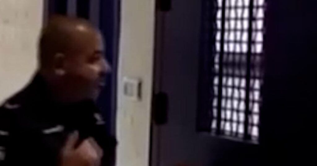 Israel detains activists from the gaza aid fleet