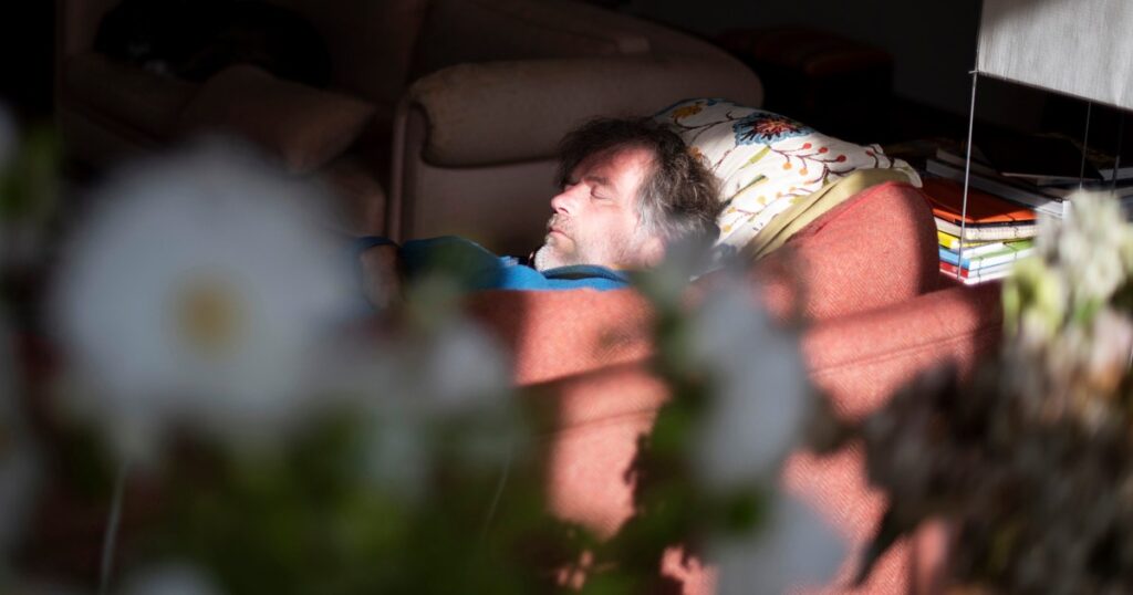 More couchsurfing, fewer canadians: holiday travel is changing.