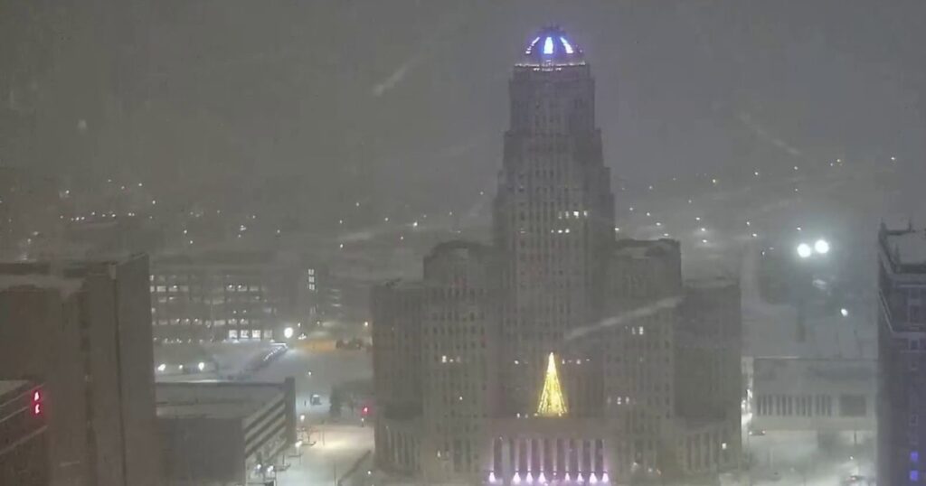 185 million people face winter warnings, 7 deaths in mid eastern