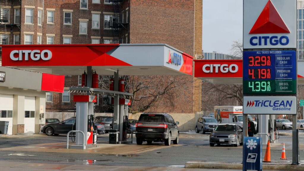 Amid us iran war, gas prices surpass $3.50, the highest level