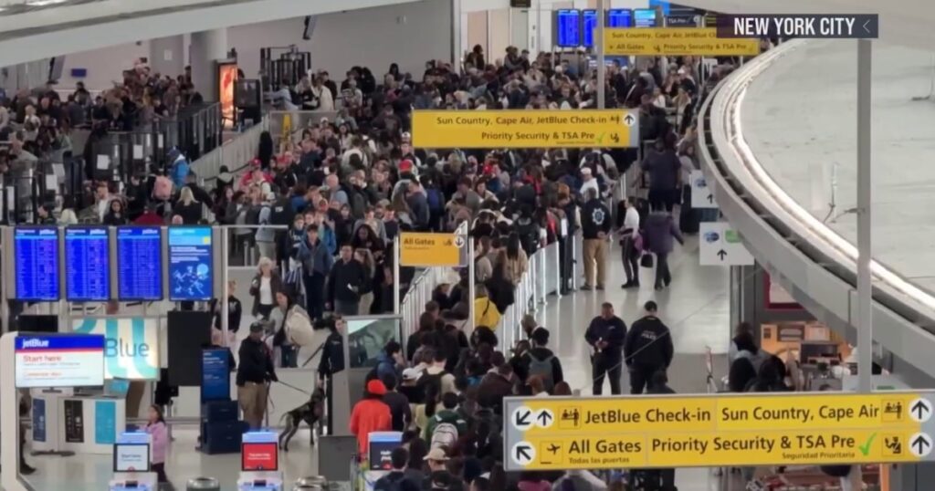 Trump administration. send ice officers to assist tsa at airports