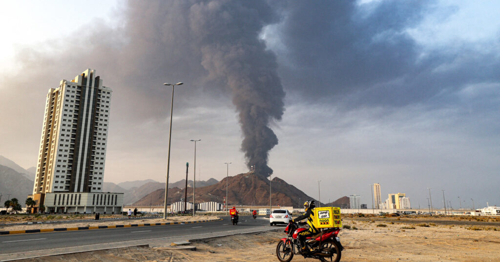 Whether to join the fight or not