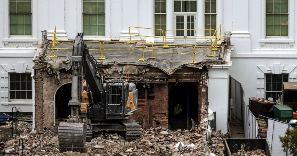 President trump uses correspondent dinner shooting incident to update white