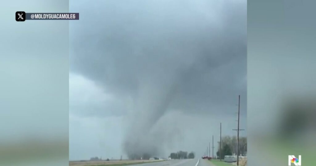 Tornado touches down in minnesota, historic flooding threatens wisconsin