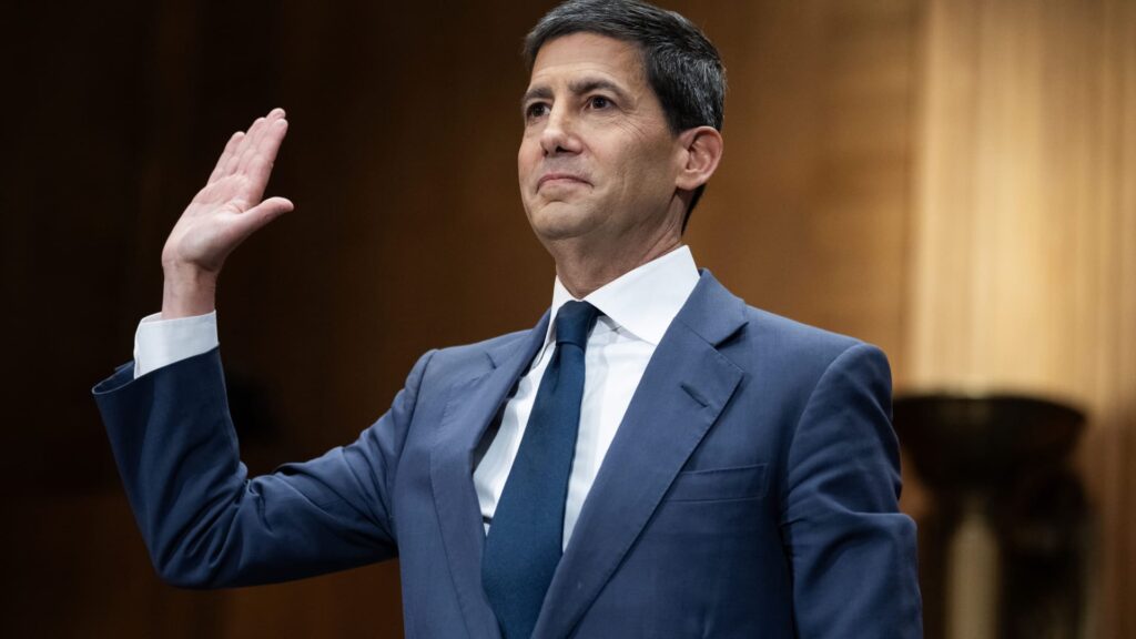 Kevin warsh becomes federal reserve chairman on friday