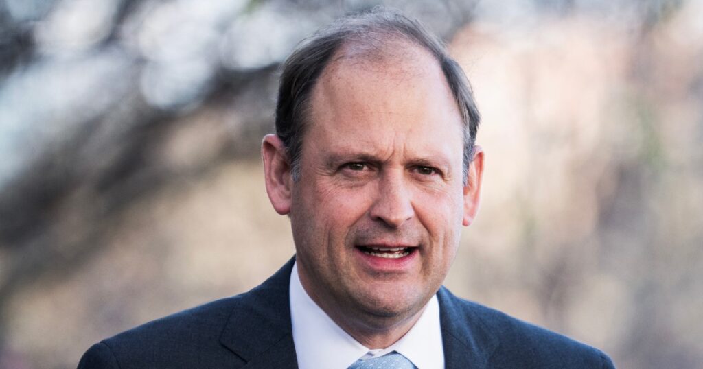 President trump endorses representative andy barr in kentucky senate primary