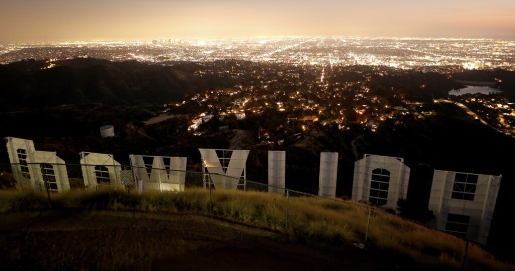 Sag aftra signs tentative contract with major studio