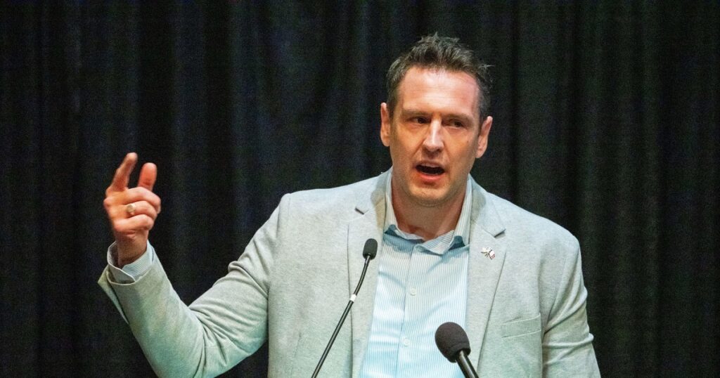 Trump supporter randy feenstra concedes to maha supporter zach rahn