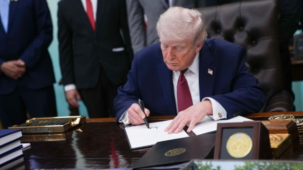 President Trump plans to impose high tariffs on generic drugs in 2028 to boost U.S. production President trump plans to impose high tariffs on generic drugs