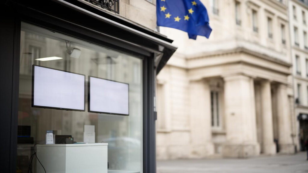 EU Watchdog Gives Crypto Firms Until Jan. 8 to Wind Down Unauthorized Stablecoin Services — BigGo Finance EU Watchdog Gives Crypto Firms Until Jan. 8 to Wind
