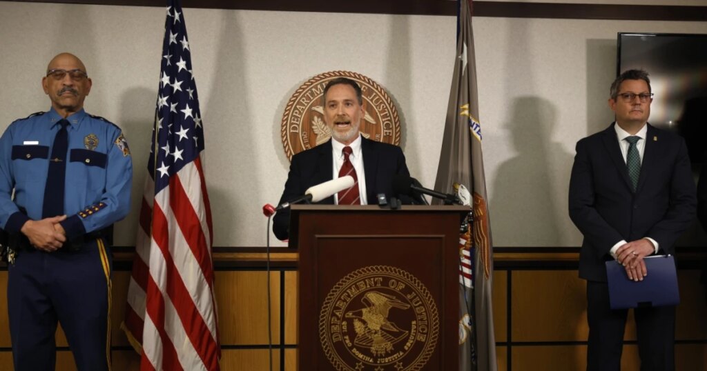 Federal prosecutors announce investigation into Alaska Senate race Federal prosecutors announce investigation into Alaska Senate race