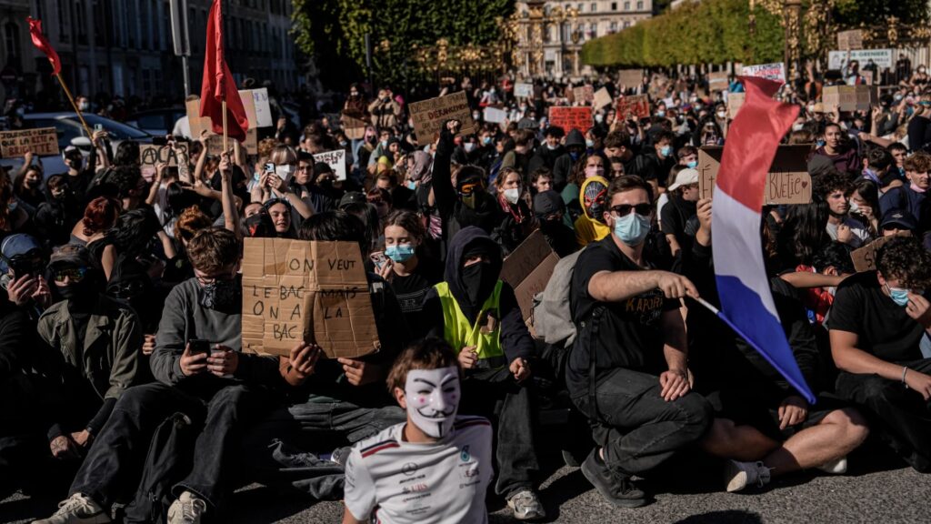 In charts: How one of Europe's biggest economies got trapped