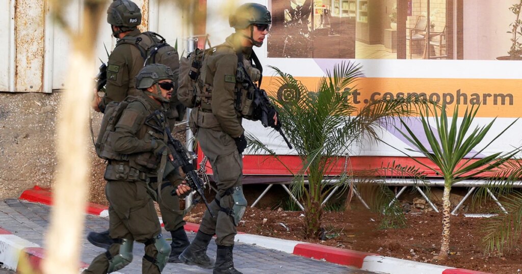 Israel orders West Bank lockdown after Hebron shooting attack