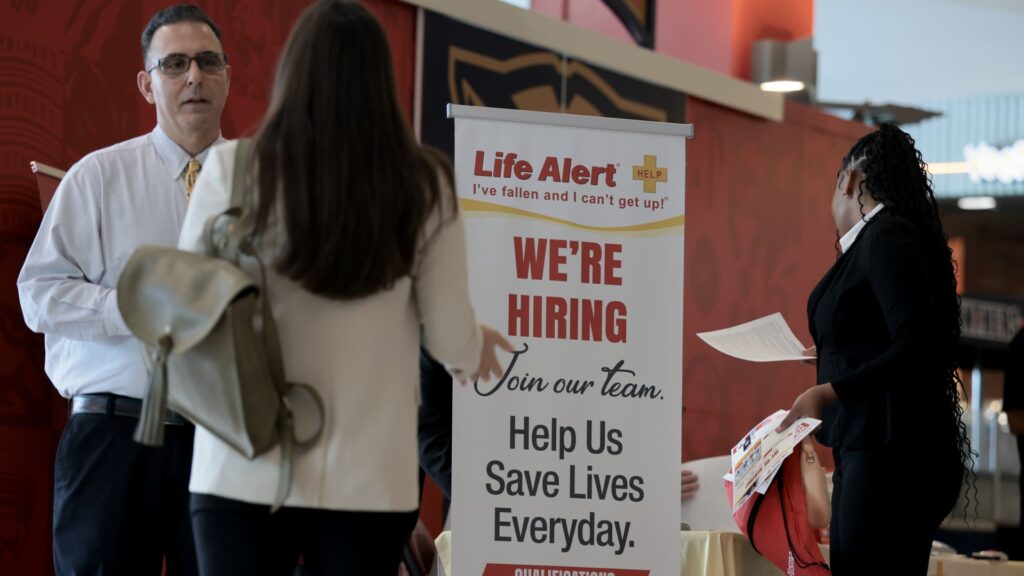 Private sector jobs rose by 90,000 in September, better than